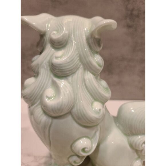 Foo Dogs 6" Green Wash Porcelain Shishi Figurines Vintage Set of 2 Komainu EUC - Picture 11 of 15